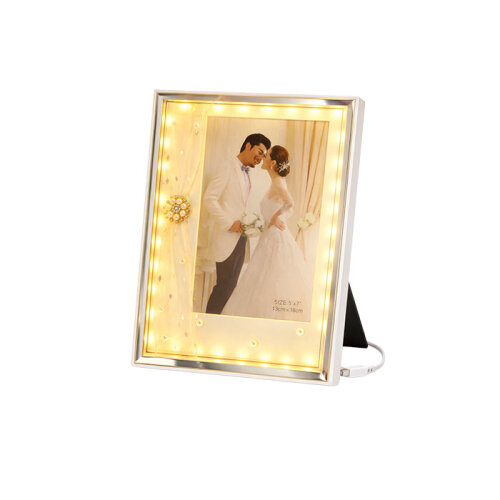 3 Işıklı Fotoğraf Çerçevesi 13x18 - 3