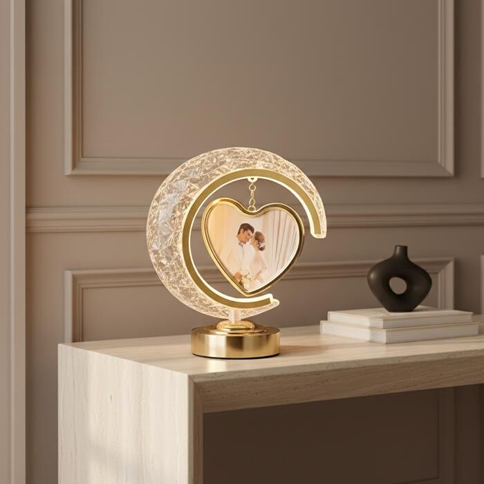 Dekoratif Ay Kalpli Işıklı Fotoğraf Çerçevesi - 1