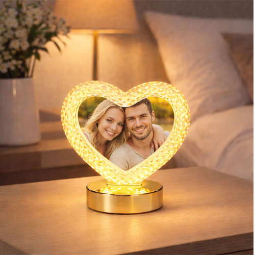 Dekoratif Işıklı Kristal Kalp Fotoğraf Çerçevesi - 