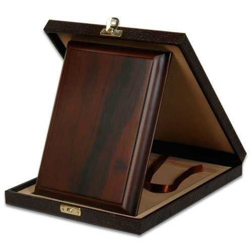 Deri Kutulu Ahşap Plaket 15x20 Dik - 2