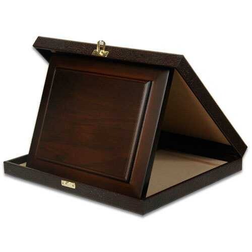 Deri Kutulu Ahşap Plaket 20x25 Yatay - (1)