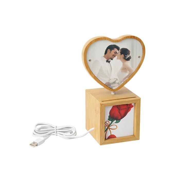 Dönen Ahşap Ledli Kalp Fotoğraf Çerçeve 10x15 - 2