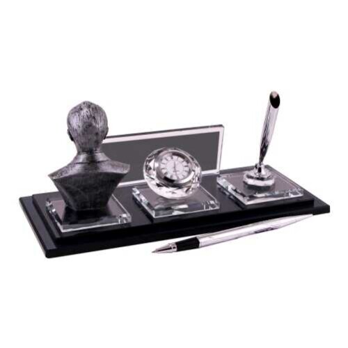 Gümüş Atatürklü Kristal Masa İsimliği KC1610 - (1)