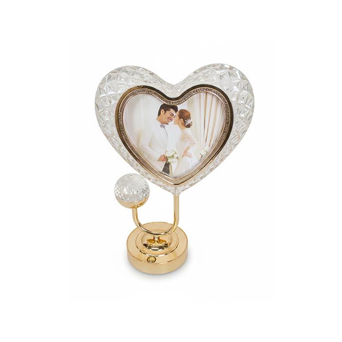 Masa Lambalı Kristal Kalp Fotoğraf Çerçevesi - 2