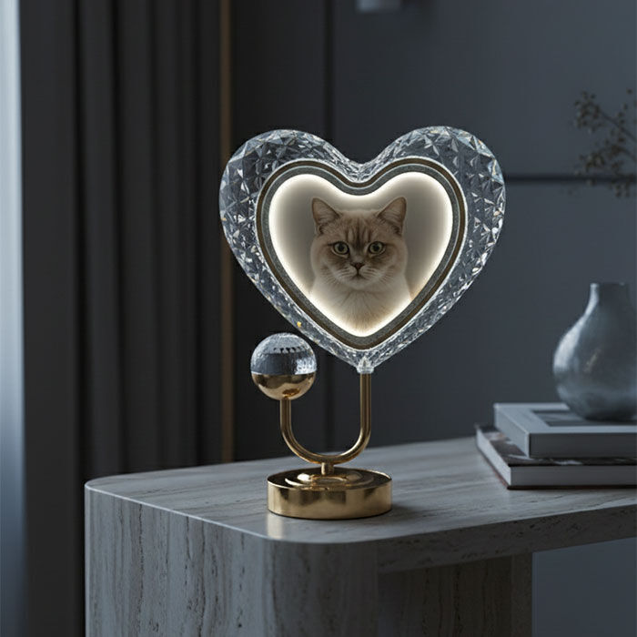 Masa Lambalı Kristal Kalp Fotoğraf Çerçevesi - 1